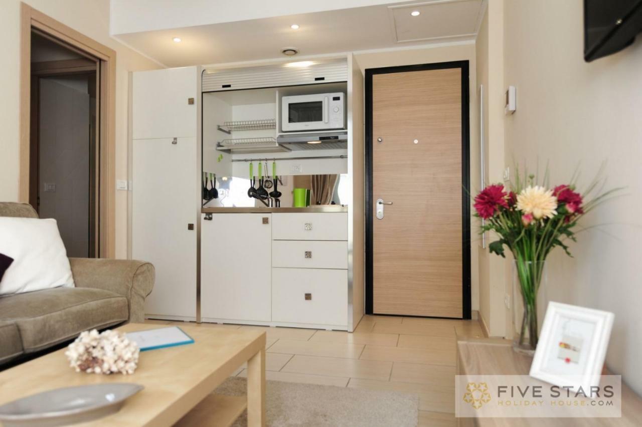 Flower Nest - Five Stars Holiday House Apartment Nice